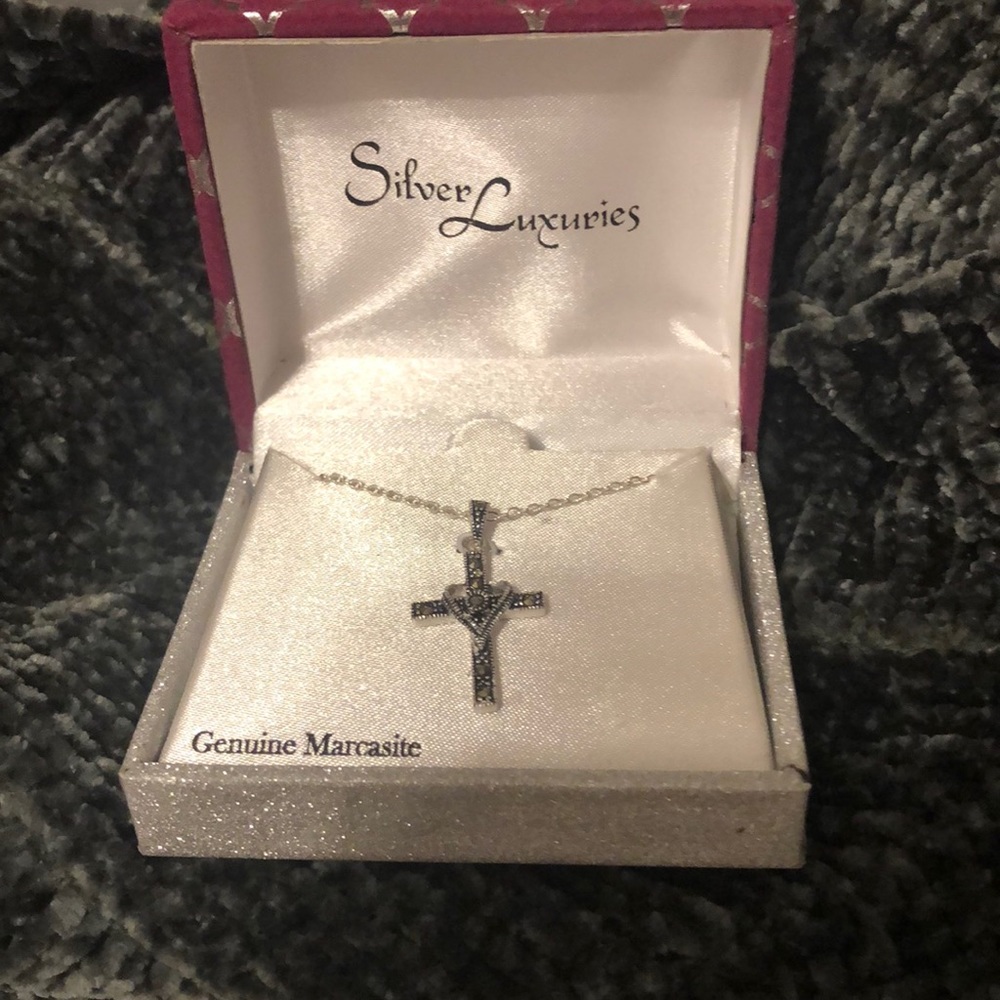 silver luxuries cross necklace,